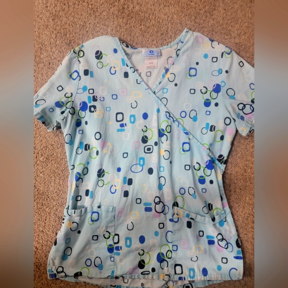 Scrub top